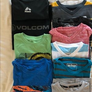 10 boys, med, name brand shirt lot.